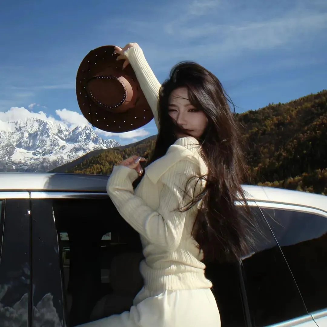 在大雪封闭的山庄里